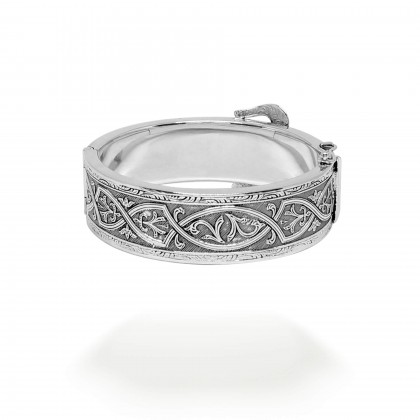 Celtic Bangle with buckle