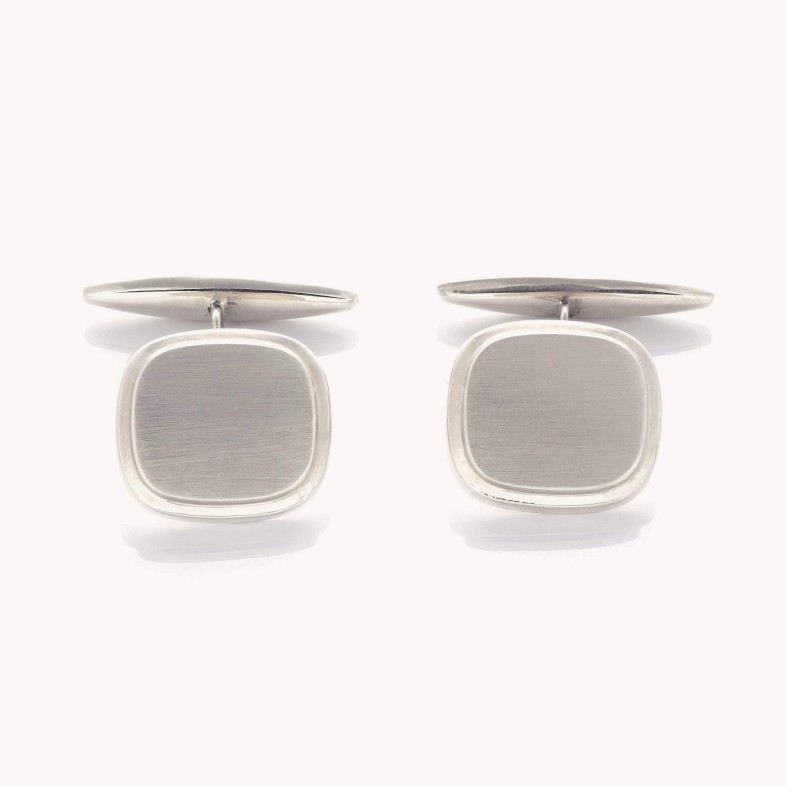 Cufflinks