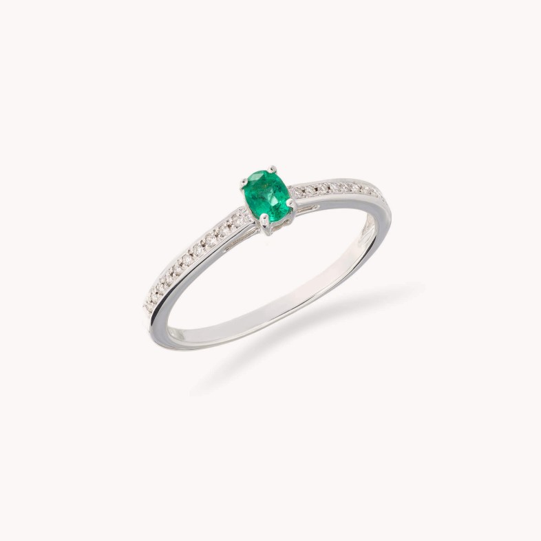 Diamond and Emerald Ring