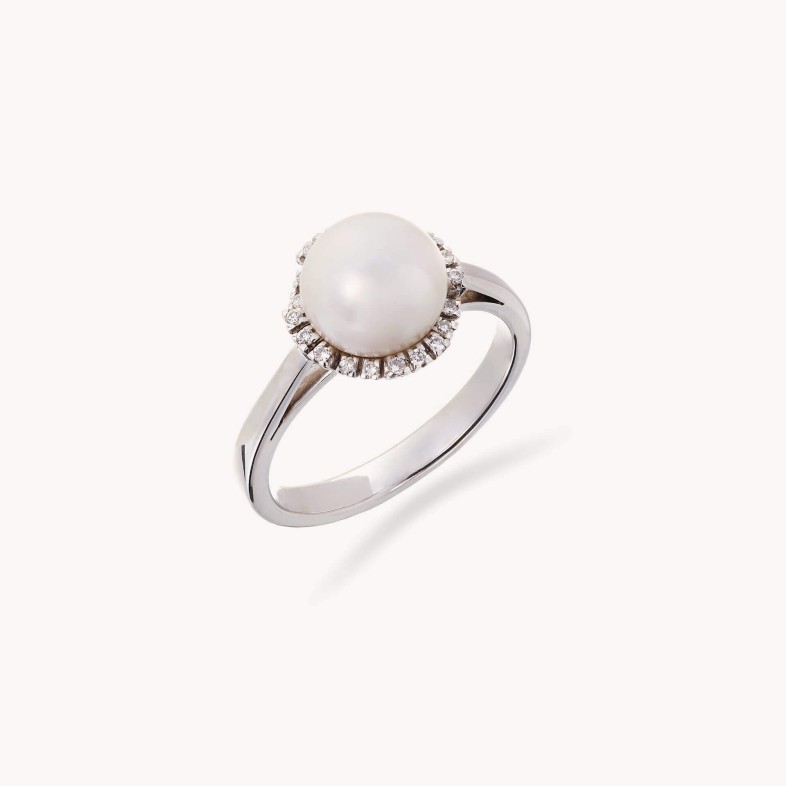 Pearl and Diamond Ring