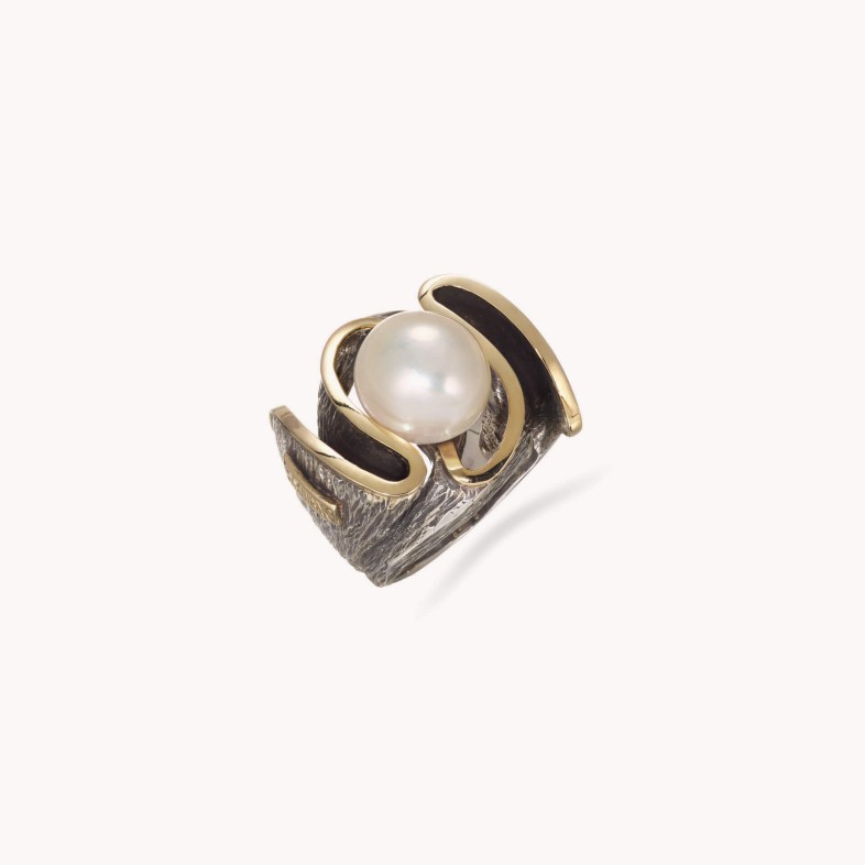 Pearl Ring