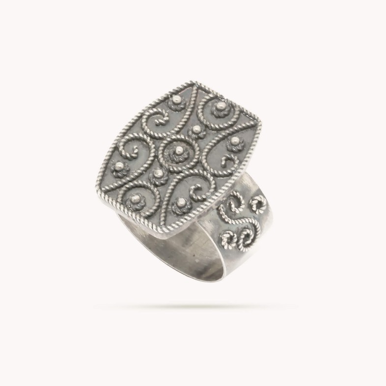 Etruria | Ring