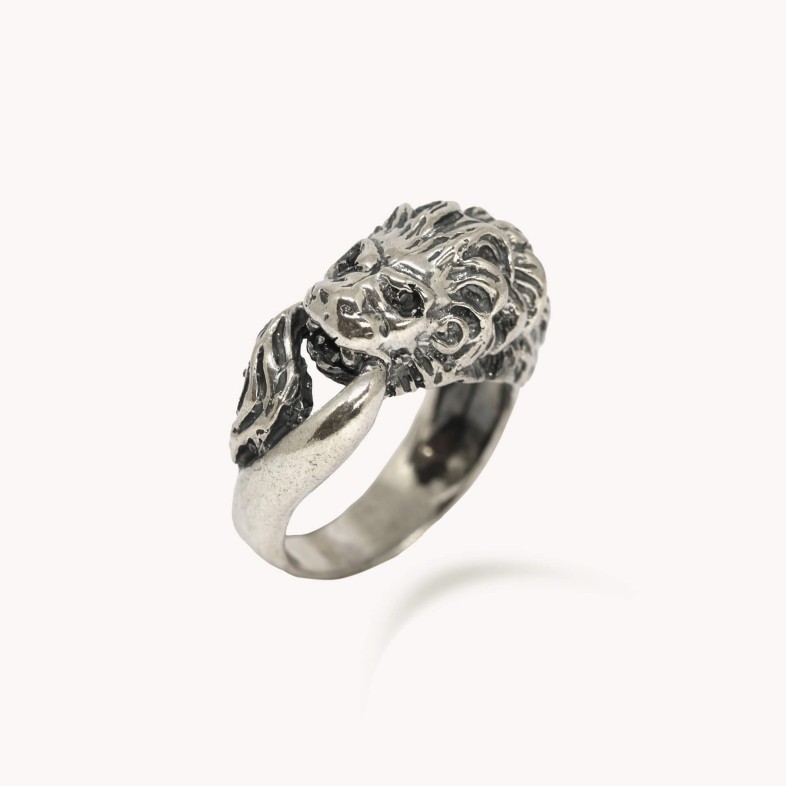 Savage |Lion Ring