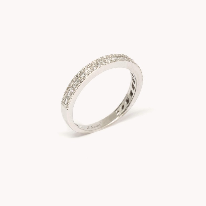 Diamond Gold Band ring