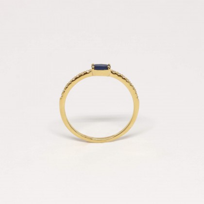 Sapphire and Diamond Gold Ring