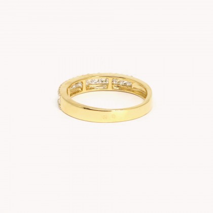 Diamond Gold Band ring