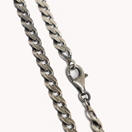 Curb chain